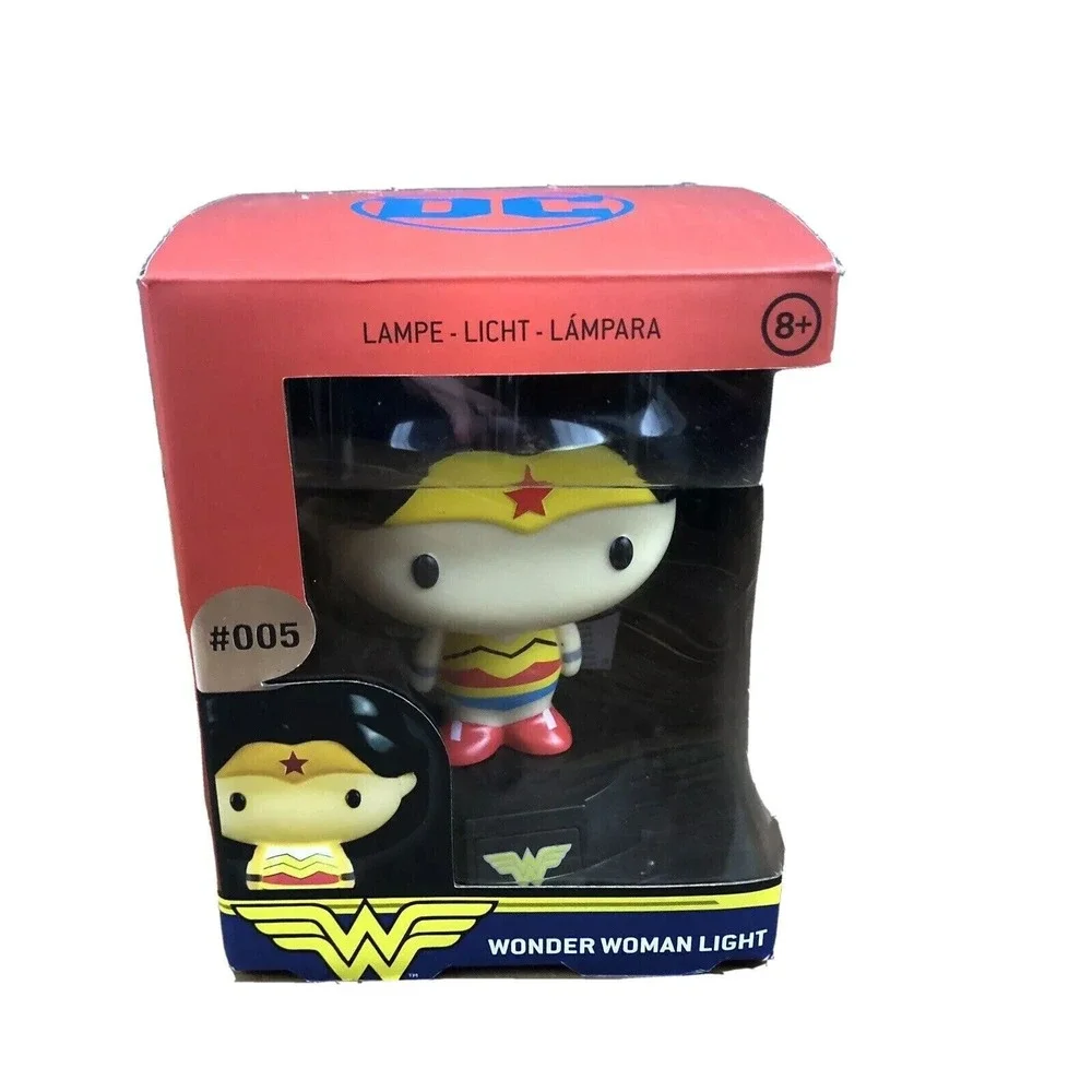New DC Comics Wonder Woman‎ 3D Character Light 005 Series 1 Icons Brand NEW